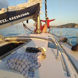 Inolvidable Experiencia En Un Velero De 11 Metros! Zumaia